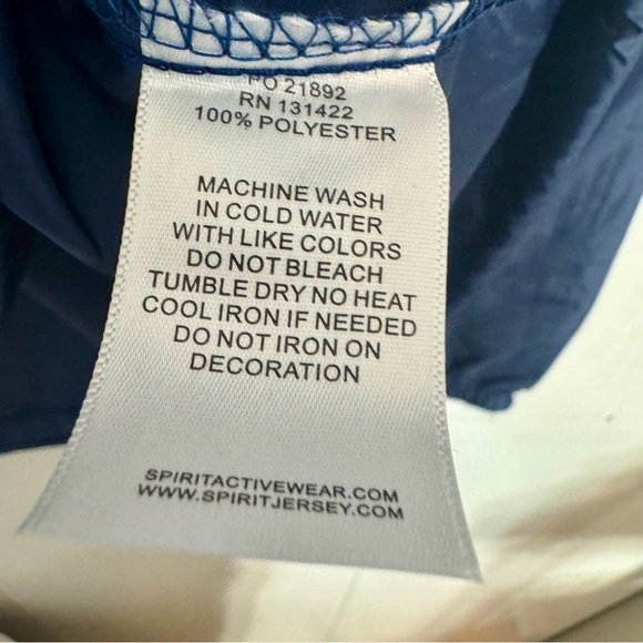 NWOT. Spirit Jersey XXL Pull over light weight nylon jacket wind breaker w/ hood - Picture 10 of 10